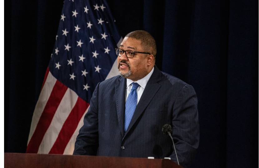 Bragg’s case against Trump hits a wall of skepticism — even from Trump’s&nbsp;critics