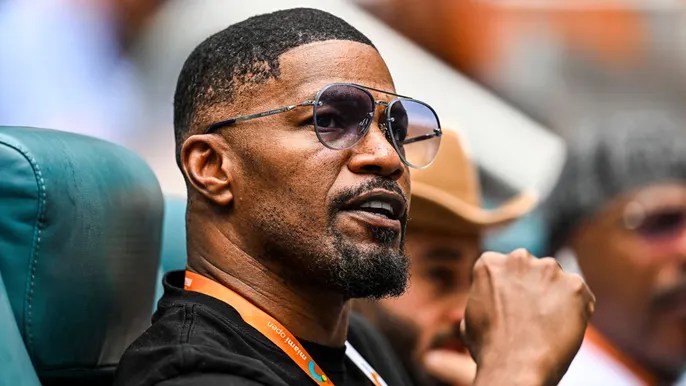 Jamie Foxx spotted for the first time publicly since health emergency, pumping fist in&nbsp;air