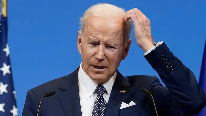Biden called out for ‘factual error’ in ‘Bidenomics’ tweet, after boasting about wage&nbsp;levels