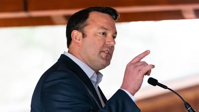 Special prosecutor to be named to probe Georgia Lt. Gov. Burt Jones in Trump&nbsp;case