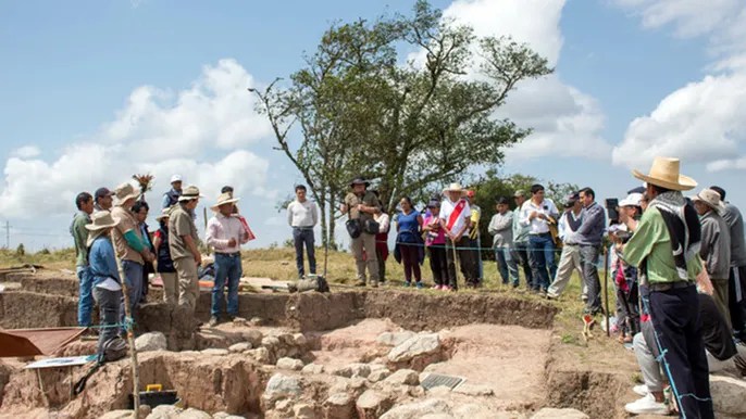 Archaeologists in northern Peru unearth 3,000-year-old tomb believed to honor&nbsp;priest