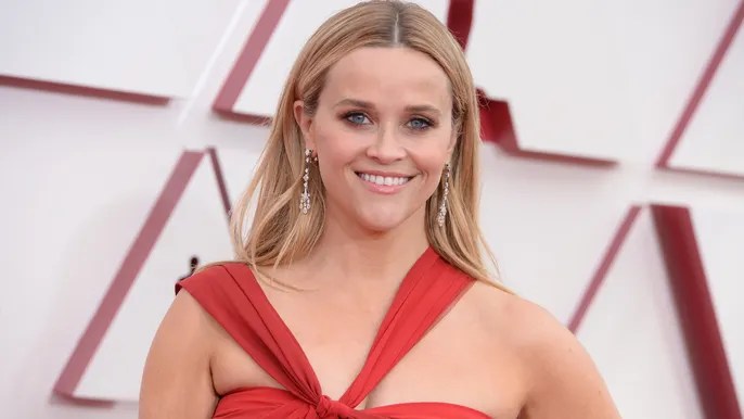 Reese Witherspoon shuts down rumors she’s a billionaire: ‘I would be so&nbsp;lucky’