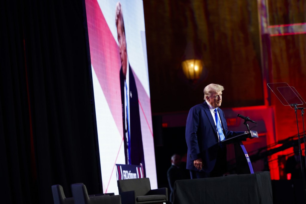 Trump moves to put the nail in DeSantis’ campaign&nbsp;coffin