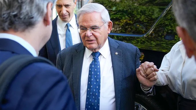 Menendez says he will not resign in closed meeting with Democrats: ‘I will continue to cast&nbsp;votes’