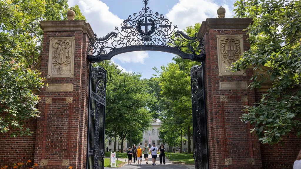 ‘Despicable’: Students condemn Harvard student groups’ letter blaming Israelis for own&nbsp;massacre