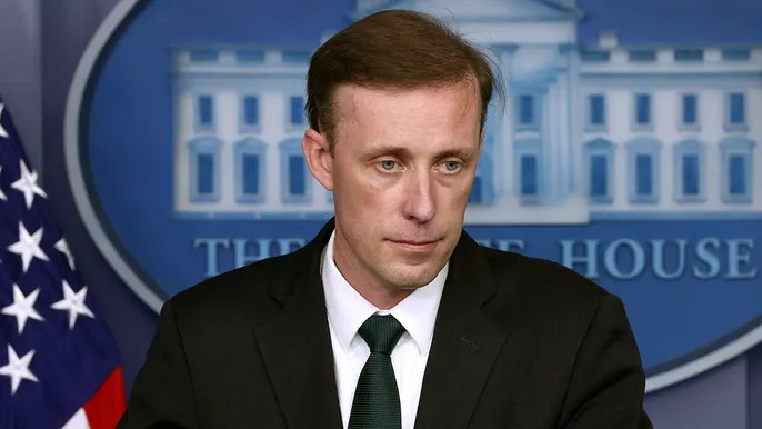 Deadline expires for Palestinians to flee Gaza as Israeli troops amass at&nbsp;border