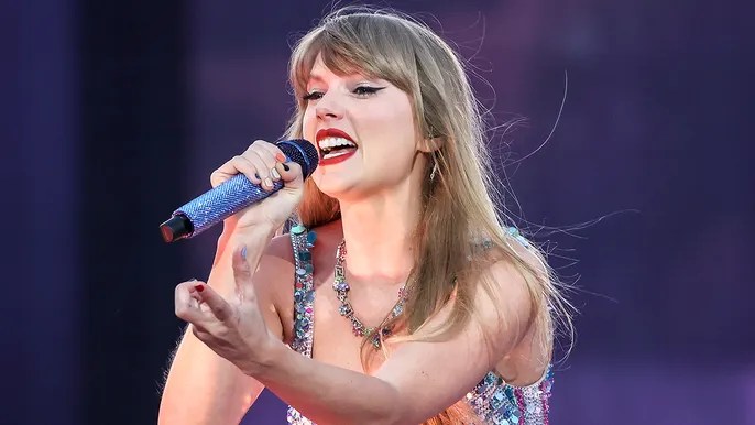 Taylor Swift ‘devastated’ as fan dies before Brazil&nbsp;concert