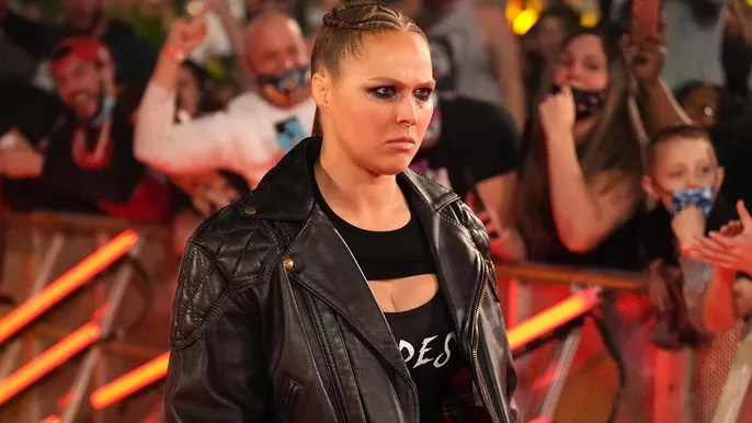 Ronda Rousey makes surprise Ring of Honor&nbsp;appearance