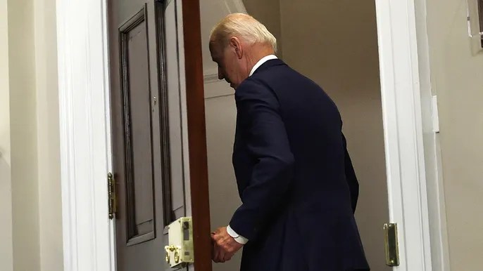 Going to get worse’: Ex-WH doctor warns pace of Biden’s cognitive decline already putting US ‘at great&nbsp;risk’