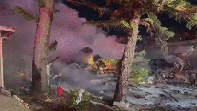 Small plane crashes into Florida mobile home park sparking major fire, ‘several’ fatalities&nbsp;reported