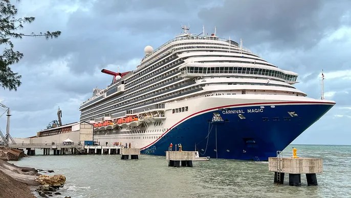 Carnival cruise ship hosting music festival at sea hits Jamaica pier, leaving passengers stuck on&nbsp;land