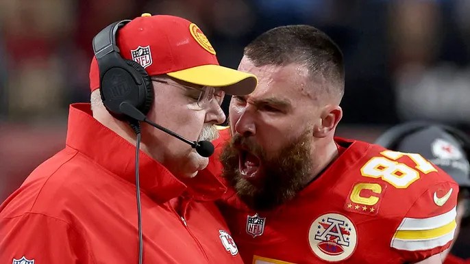 Relationship coach says Taylor Swift should be ‘concerned’ about Travis Kelce’s sideline&nbsp;outburst