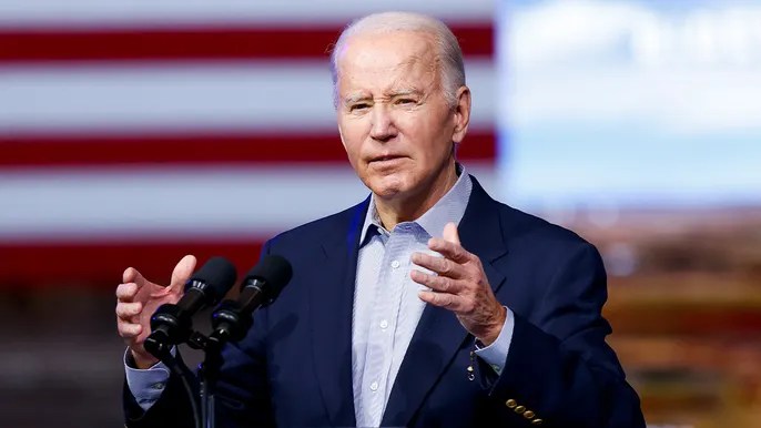 Reporter sounds alarm on ‘troubling numbers’ for President Biden in latest poll: ‘A clear liability’
