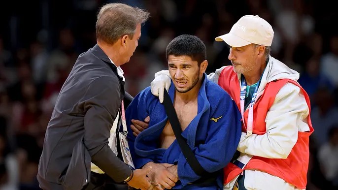 Tajikistan Olympian refuses to shake Israeli athlete’s hand, yells ‘Allah Akbar’ during Judo&nbsp;competition