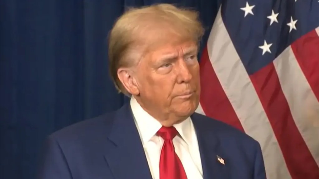 Trump urges US to stay out of Syrian civil war, blaming Obama for failure as Islamists close in on&nbsp;capital