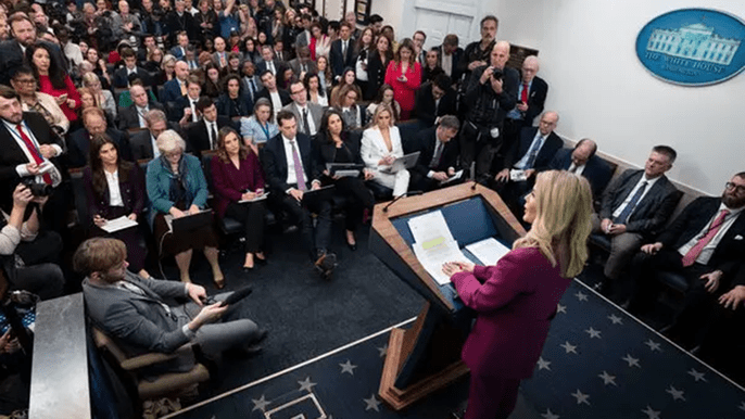 Karoline Leavitt says she won’t attend White House Correspondents’ Association&nbsp;dinner