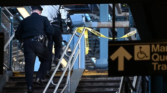 Trump admin demands NYC ‘restore order’ amid rampant crime or face billions in funding&nbsp;cuts