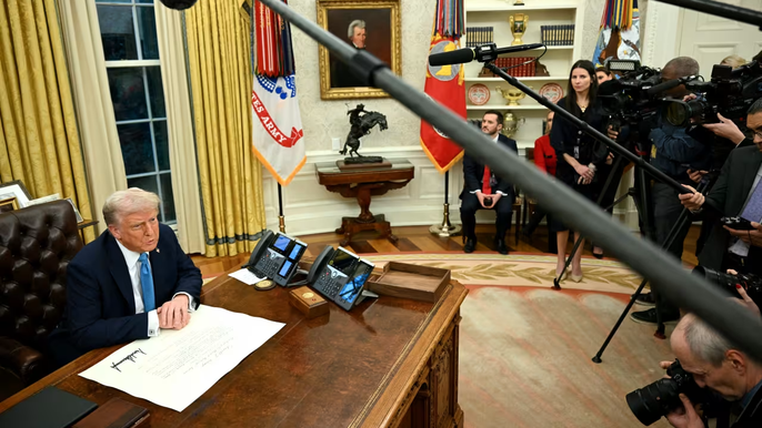 Trump threatens to bomb Iran unless they end nuclear weapons program and begin talks on new&nbsp;deal