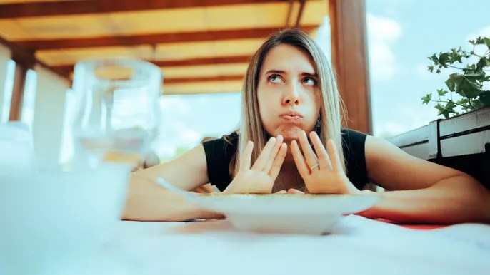 Here’s how long you should wait between meals, say nutrition&nbsp;experts
