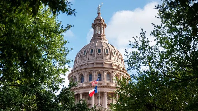 Texas Democrats flee state to block Trump-backed redistricting vote in dramatic legislative&nbsp;move