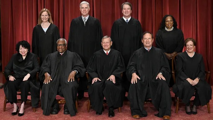 Federal judges anonymously criticize Supreme Court for overturning decisions with emergency&nbsp;rulings