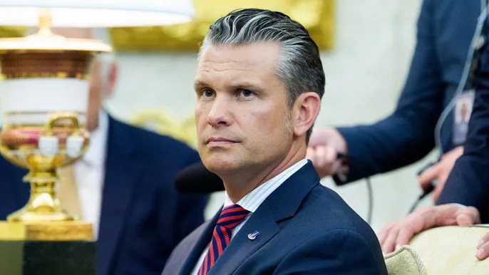 Trump says he believes Hegseth ‘100%’ on Venezuelan drug boat strike denial amid&nbsp;allegations