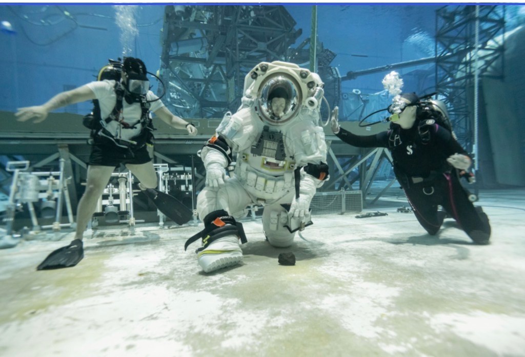 Former astronaut on lunar spacesuits: “I don’t think they’re great right&nbsp;now”